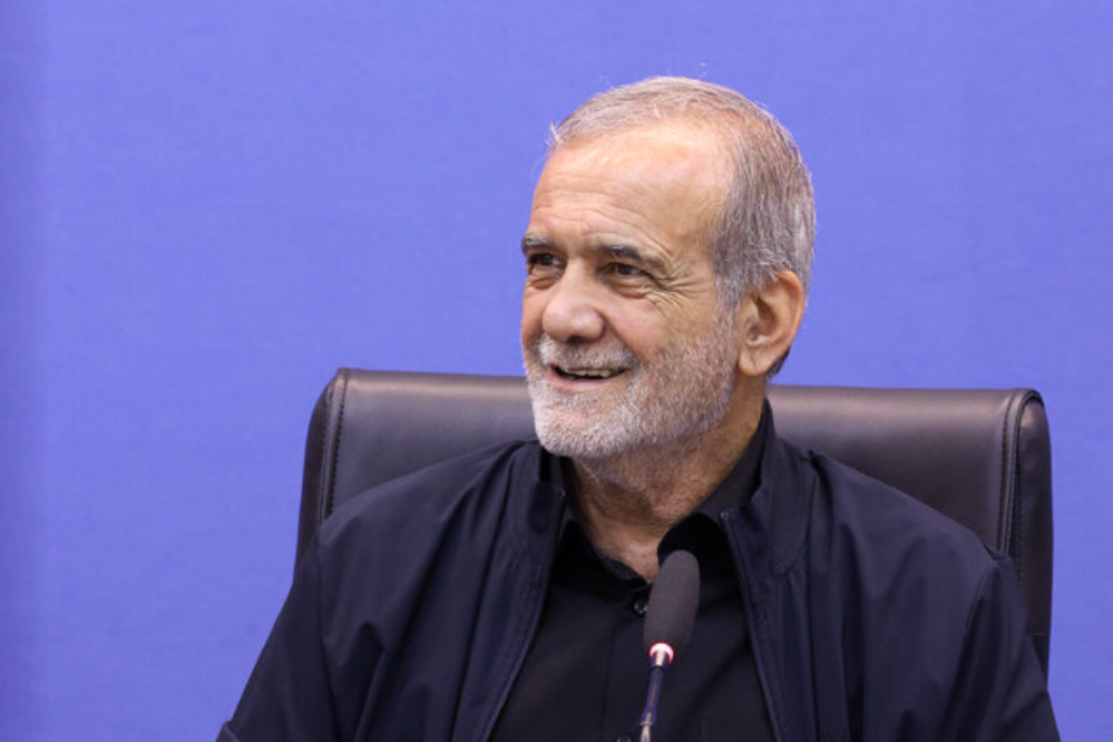 پزشکیان: تهران در آستانه بحران جدی آب / چمن‌کاری ممنوع!