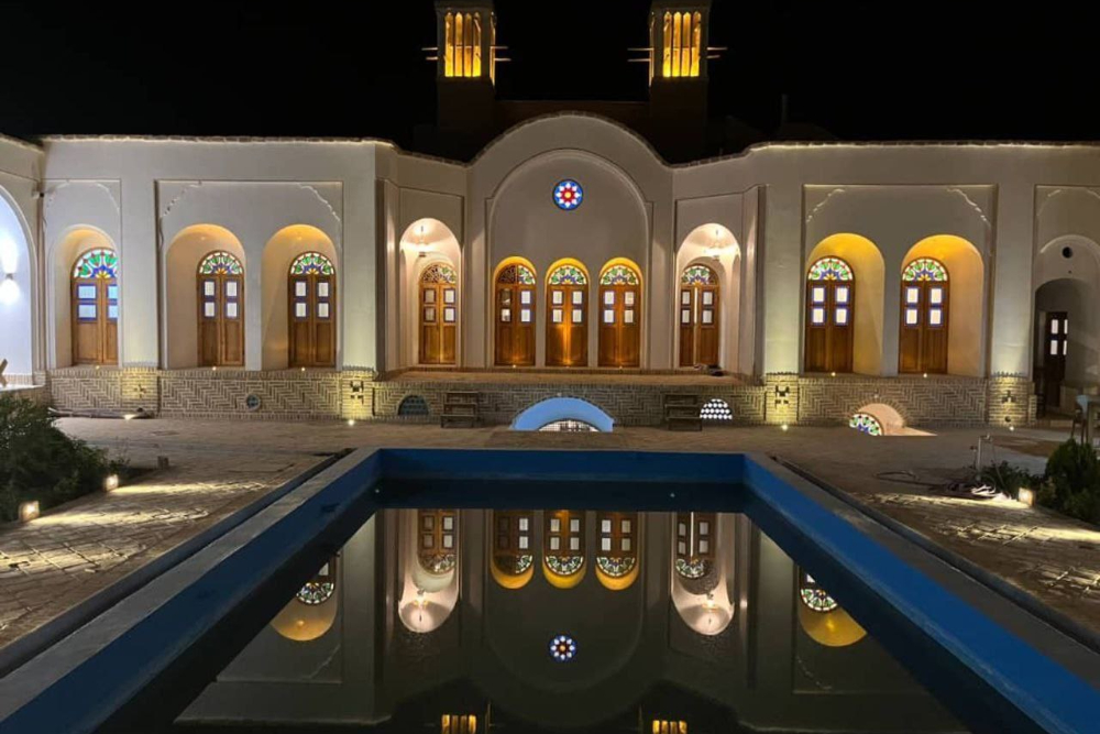 نبذة عن المعالم السياحية في المدن الإيرانية
