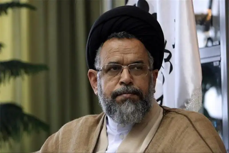 وزیر اطلاعات دولت روحانی، در پی سکته مغزی بستری شد