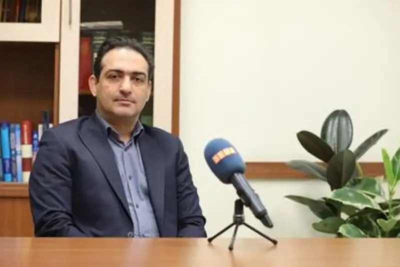 اقتصاد سیاسی بازار سرمایه