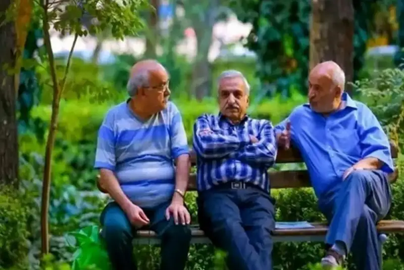 گلایه بازنشستگان علوم پزشکی از بلاتکلیفی زمان واریز مطالبات