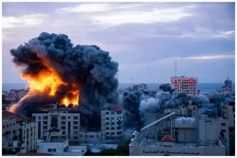 وقوع انفجار شدید در مرکز دمشق