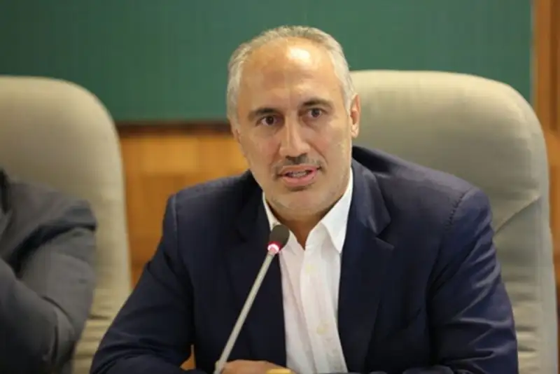 تسویه مطالبات گندمکاران، معلمان و فعالان حوزه دارو در دستور کار قرار گرفت