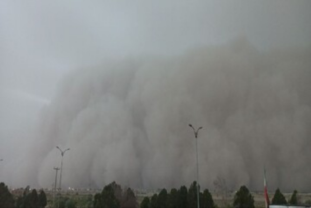 هشدارهای جوی ؛باد 115 کیلومتری زابل را درنوردید