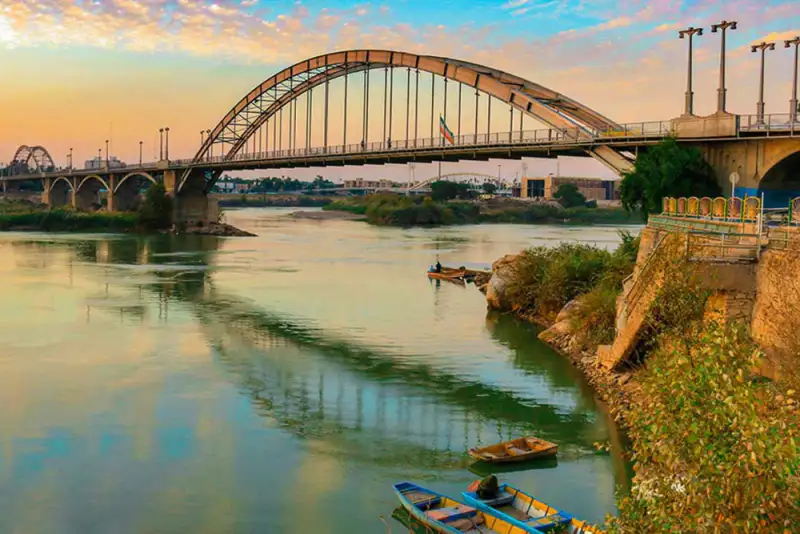 ادارات خوزستان با تأخیر 2 ساعته کار خود را شروع می کنند