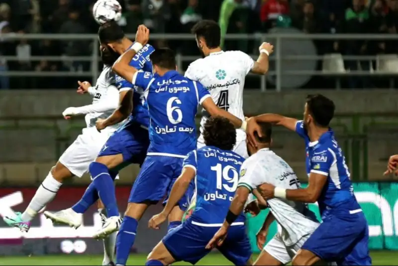 استقلال(0) -ذوب آهن(0)/فرصت‌ از دست رفته در فولادشهر؛ آبی‌ها صدرنشین نشدند!