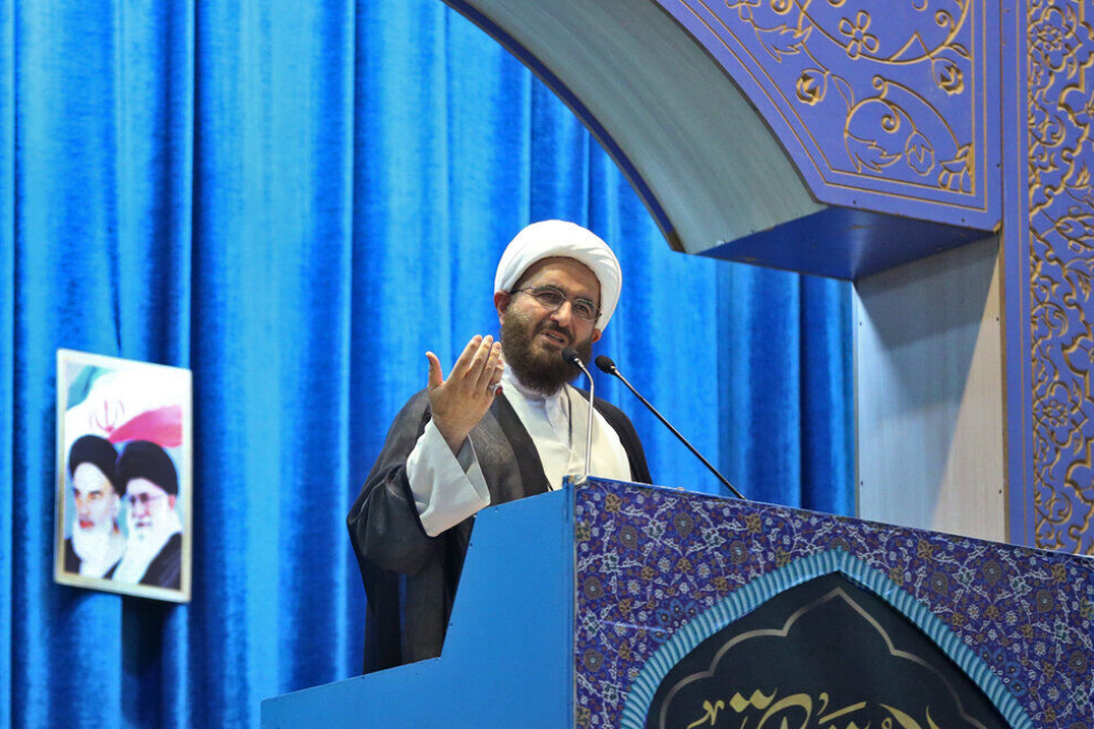 واکنش حاج‌علی‌اکبری به شعاردهندگان در نماز جمعه تهران