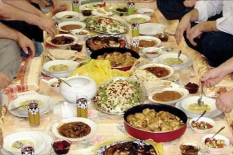 دور شدن از آشپزخانه، تهدید خانواده