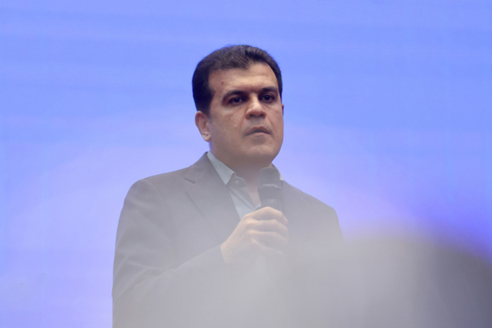 افشین:  برنامه نهایی هوش مصنوعی برای دستگاه‌های اجرایی تدوین شد