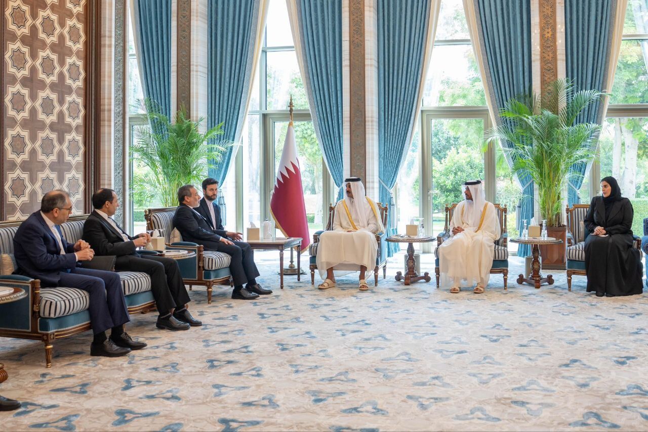 Araghchi meets Qatari Emir