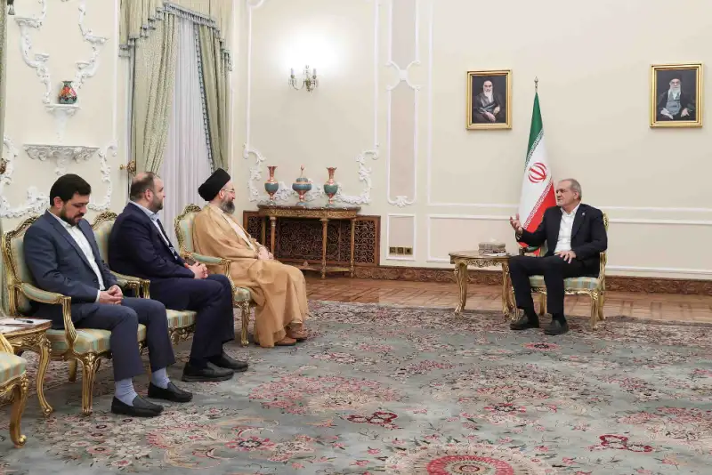 پزشکیان: مرزهای جغرافیایی هرگز توان جدایی دو ملت برادر ایران و عراق را ندارد