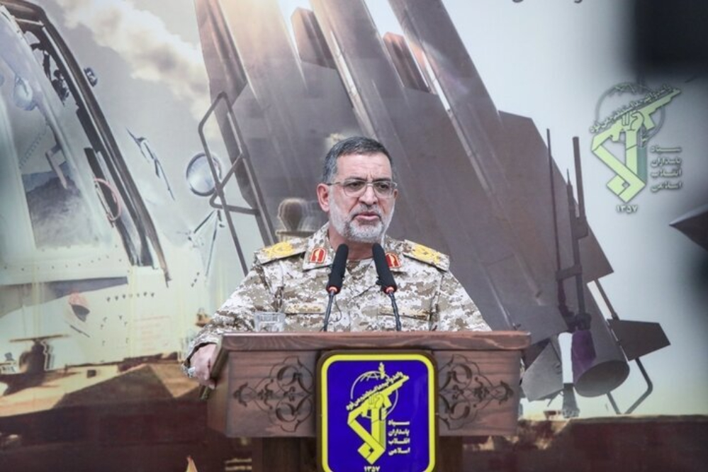 العميد نائيني: ما يرسّخ أساس قوتنا امام العدو هو العناصر الثقافية والروحية واللوجستية