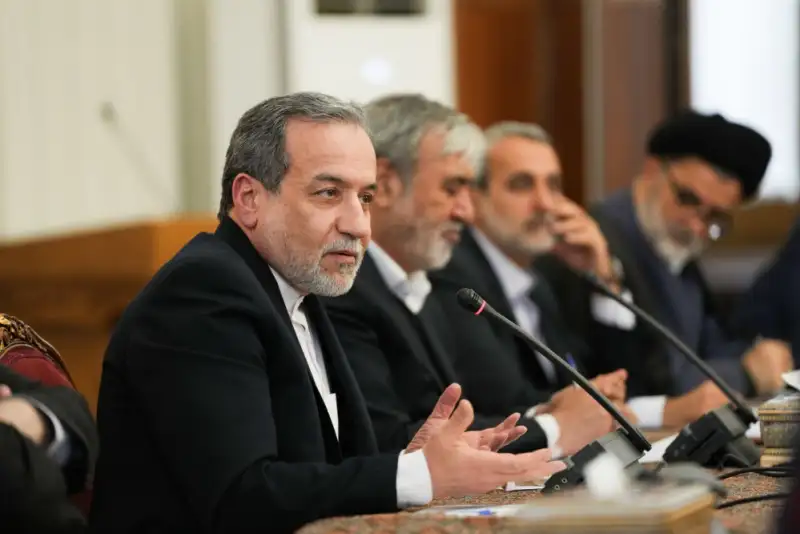 برگزاری جلسه اضطراری نظارتی کمیسیون امنیت ملی مجلس با وزیر امورخارجه