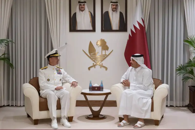 پشت پرده دیدار غیرمنتظره نخست‌وزیر قطر و فرمانده سنتکام