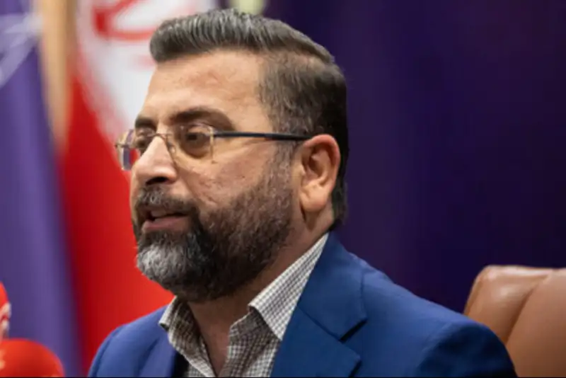 قاچاقچی ارز پنج هزار میلیارد ریالی در تعزیرات حکومتی محکوم شد