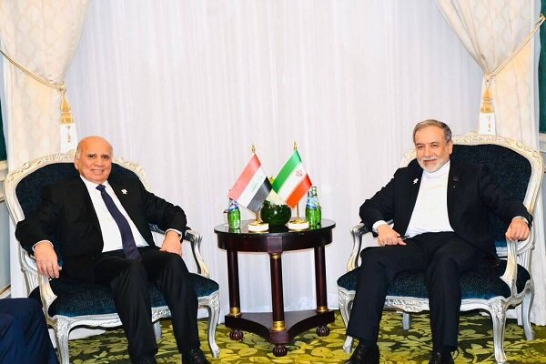 Iran’s FM Araghchi meets Iraqi counterpart in Doha