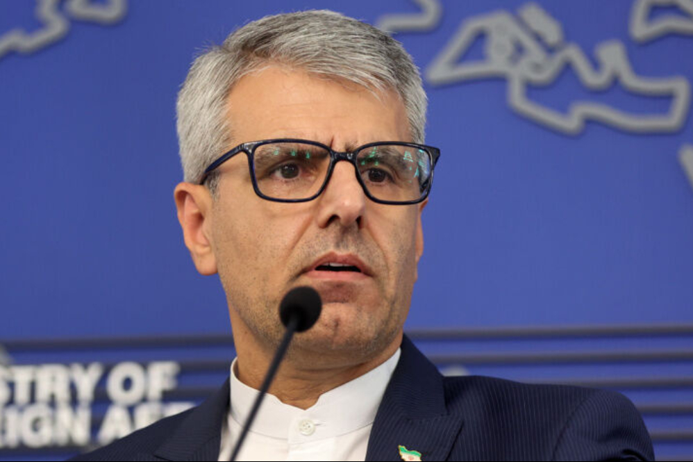 Netanyahu repeated his fascist rhetoric to nearly empty seats: Baghaei