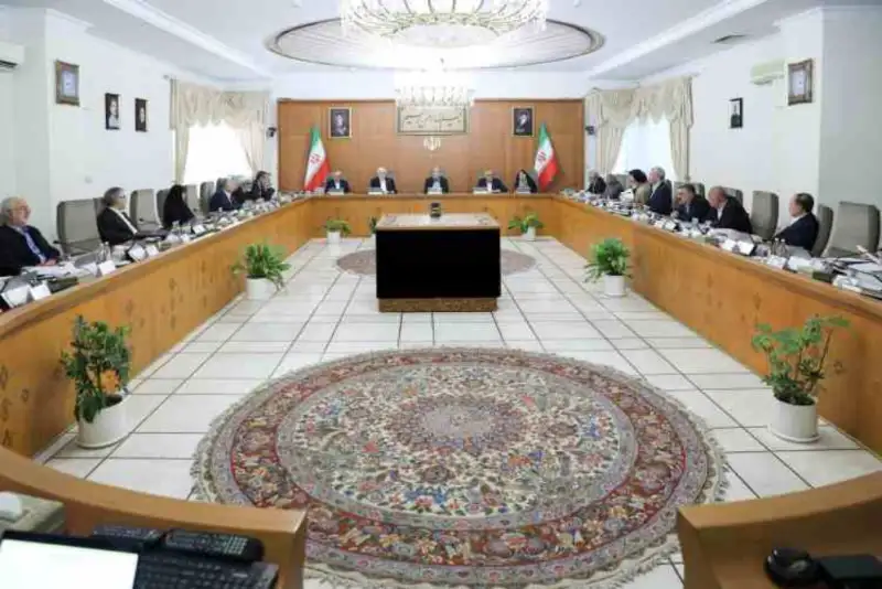 پزشکیان: زندگی و معیشت مردم در کانون توجه دولت قرار دارد