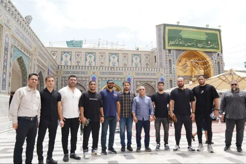 قهرمانان تیم ملی کشتی مهمان امام رضا(ع) شدند