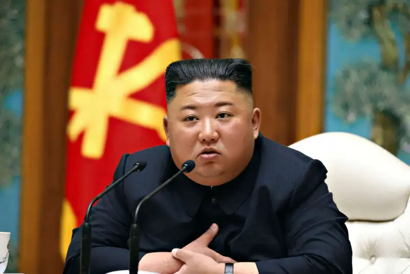 دستور رهبر کره شمالی بر افزایش تولید موشک در سال 2026