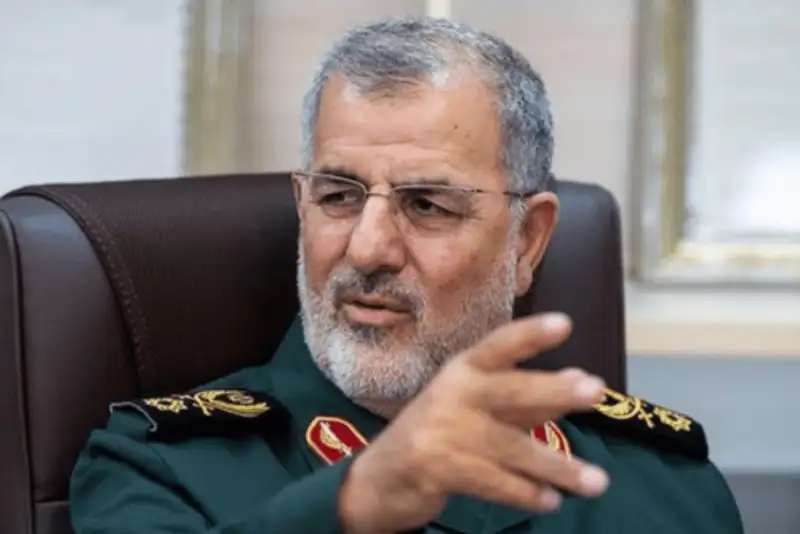 سردار پاکپور: هر خطای دشمن در تنگه هرمز را قاطعانه پاسخ می‌دهیم