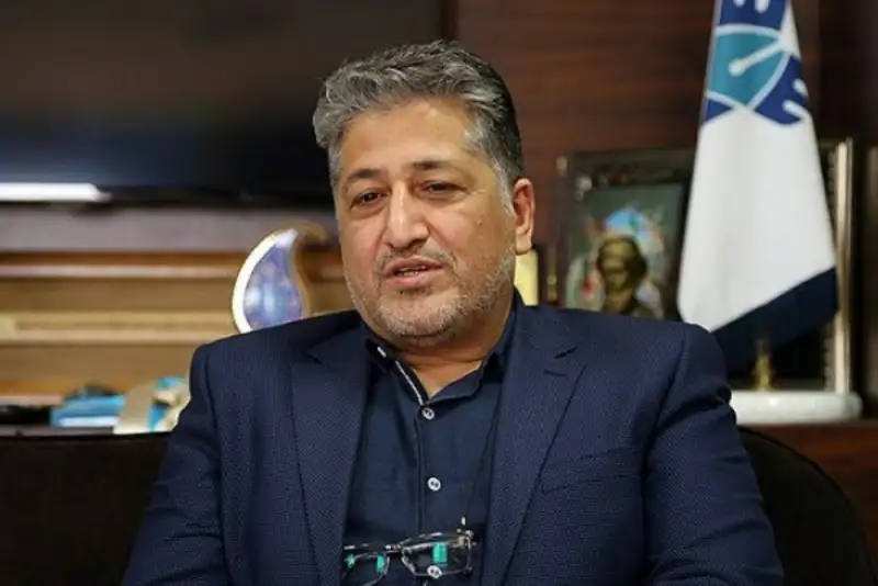 رئیس دانشگاه آزاد اسلامی: مسیر دانشگاه آزاد تغییر نمی‌کند