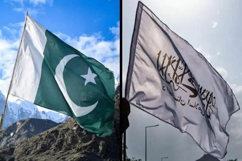 کشته شدن 11 نظامی پاکستان در مرز افغانستان