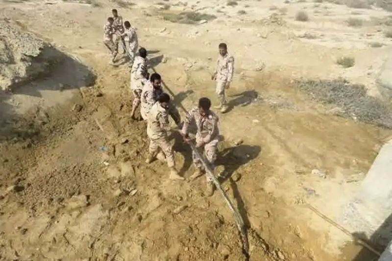 کشف لوله سه کیلومتری قاچاقچیان سوخت در میناب