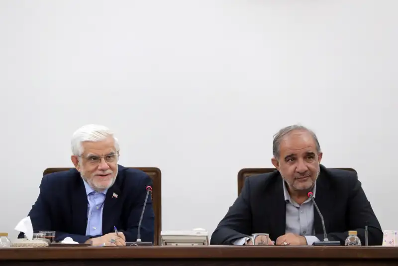 اگر تشکیلات دولت محدود نشود کل بودجه صرف پرداخت حقوق می‌شود