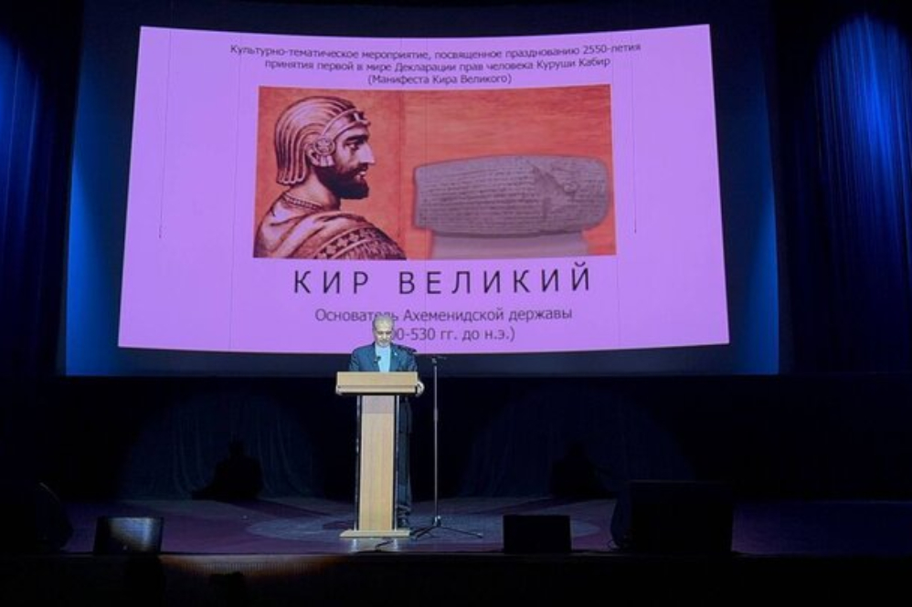 Джалали: Того, кто поддерживает убийство десятков тысяч людей в Газе, нельзя называть Киром Великим