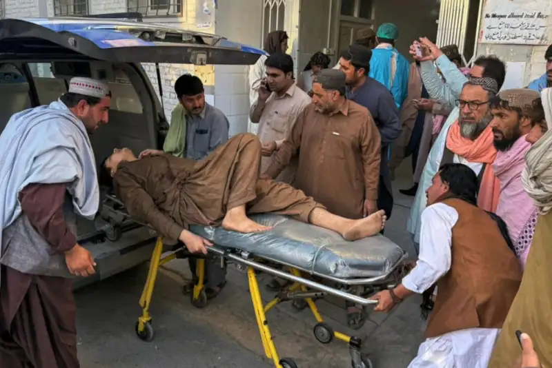کشته و زخمی شدن 210 تن در حملات پاکستان به اسپین‌بولدک افغانستان