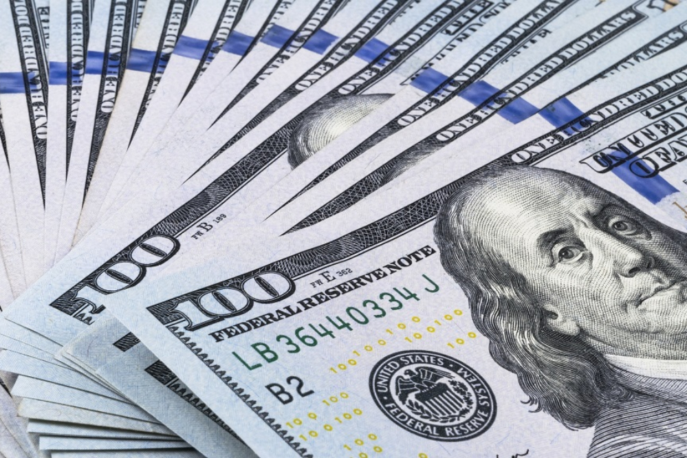 نامه به سران قوا‌؛ 95 میلیارد دلار ارز صادراتی بازنگشته است