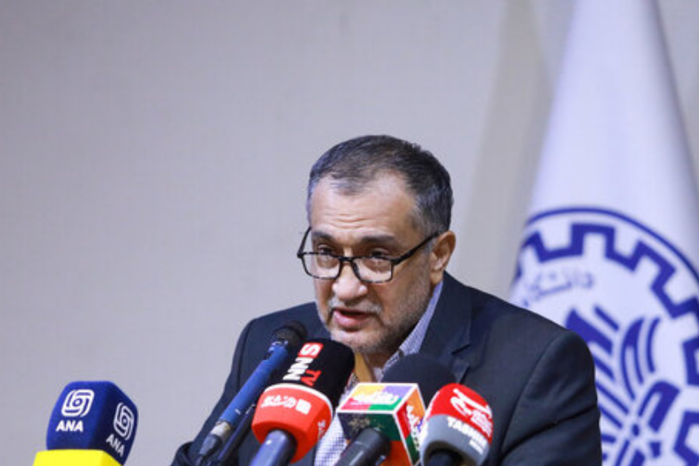 رئیس دانشگاه شریف معرفی شد