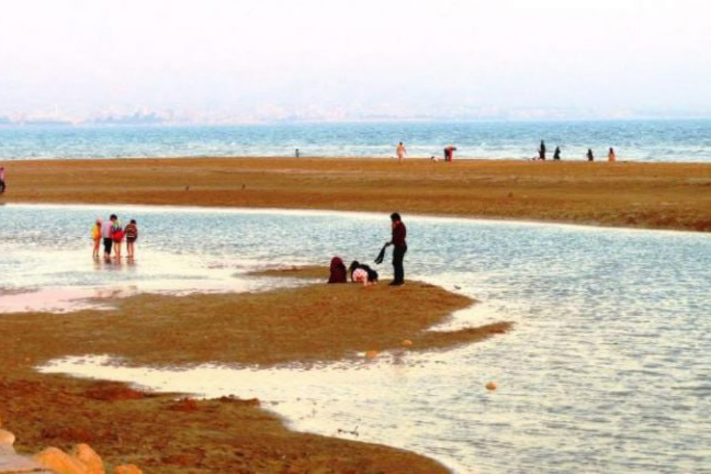 Introduction to Tourist Attractions of Iranian Cities