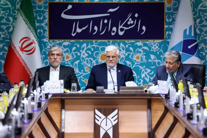 عارف: نمی توان فقط با یک جریان خاص مشکلات کشور را حل کرد