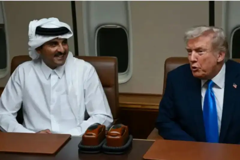 دیدار امیر قطر با ترامپ در پایگاه العدید