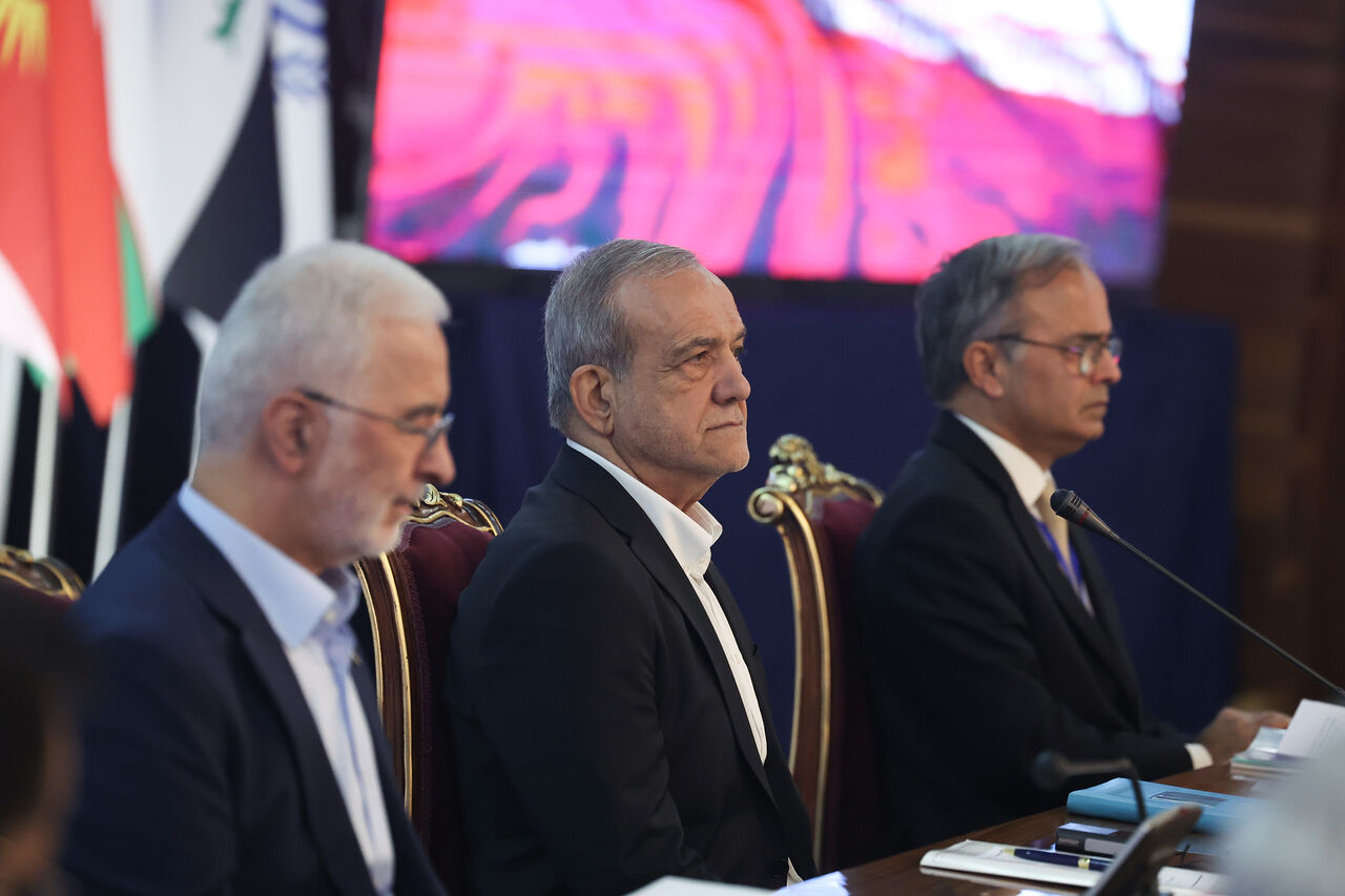 Pezeshkian stresses need for ECO infrastructure