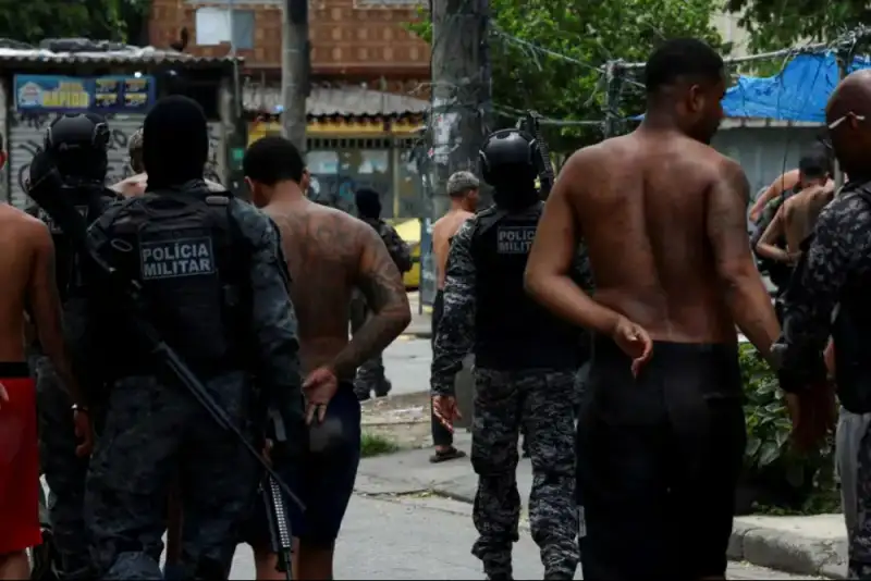 «ریودوژانیرو» به منطقه جنگی تبدیل شد