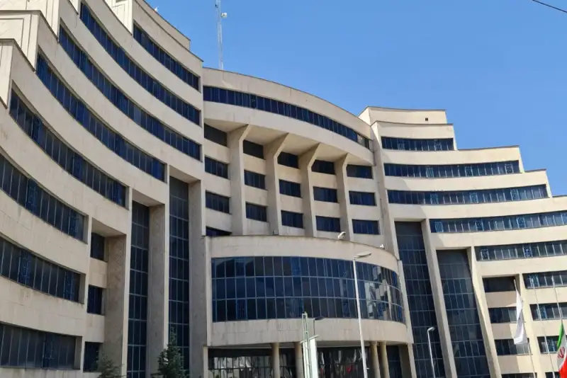 جزییات درگیری در نزدیکی دانشگاه آزاد مرکز واحد سوهانک+فیلم