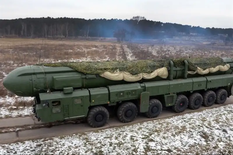 اهمیت استقرار موشک میان‌برد «اورشنیک» در بلاروس