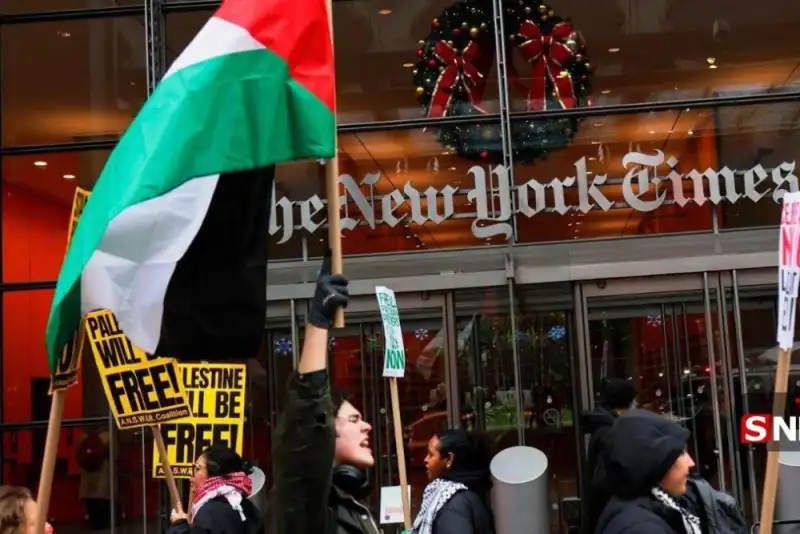 پویش 300 نفری نویسندگان جهان علیه نیویورک تایمز