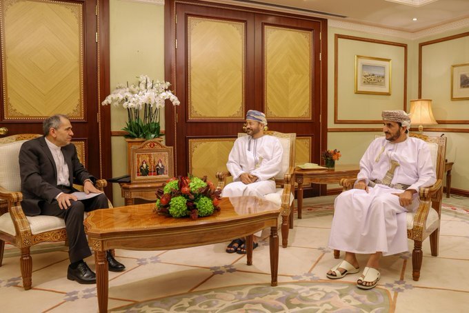 Iran, Oman stress need to resolve conflicts through dialogue and peaceful means