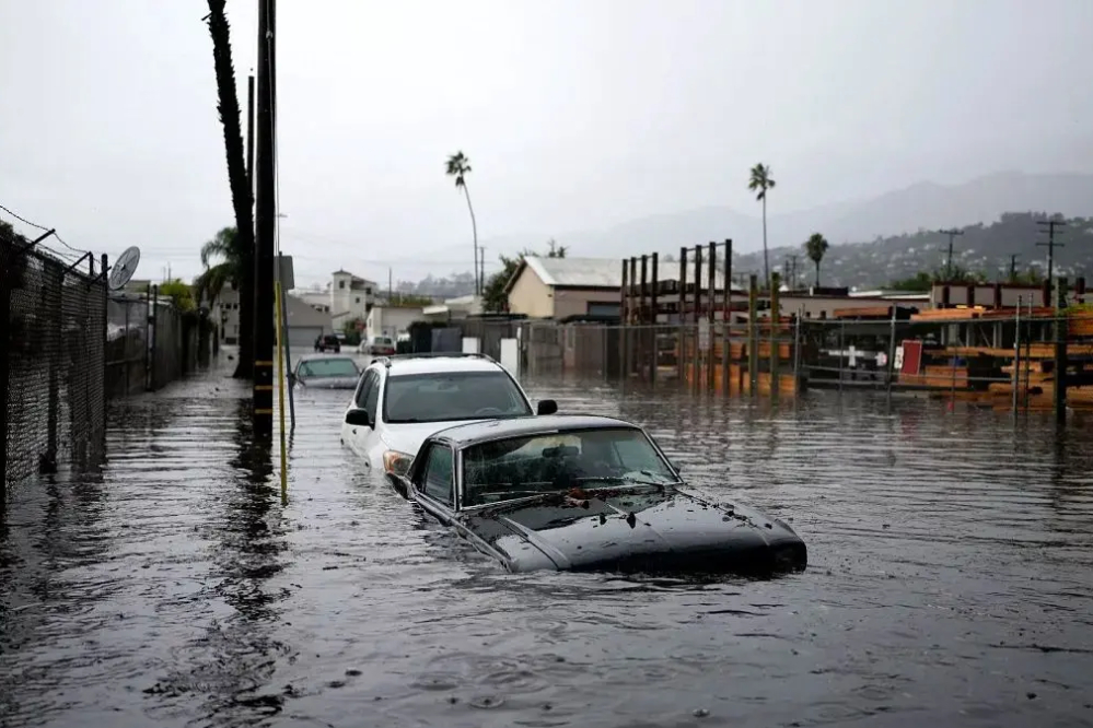 سیل نادر و بی سابقه در نیویورک + فیلم