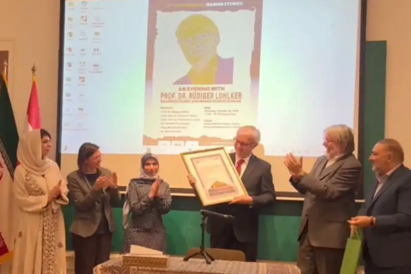 تقدیر از دانشمندی که اسلام شناسی را در اتریش نهادینه کرد