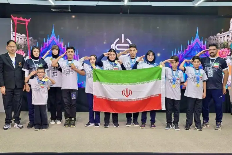 تیم رباتیک دانش آموزی ایران در آسیا درخشید
