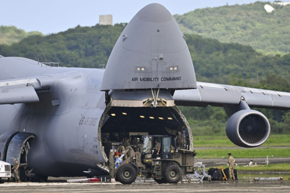 آمریکا در حال به روز رسانی یک پایگاه در نزدیکی ونزوئلا است