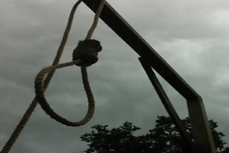 اجرای حکم اعدام عامل ربایش و تجاوز در میناب