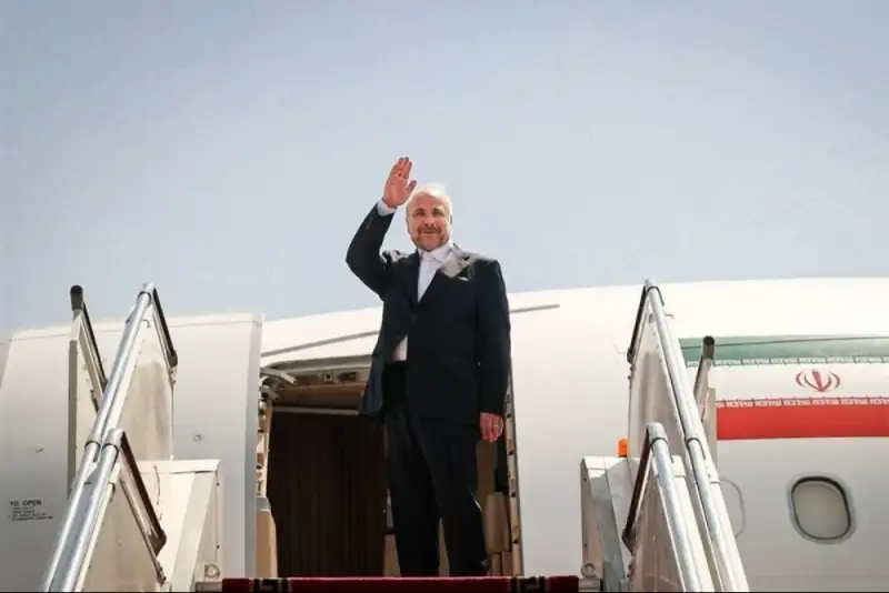 قالیباف عازم پاکستان شد/ تأکید بر ارتقای روابط دو کشور