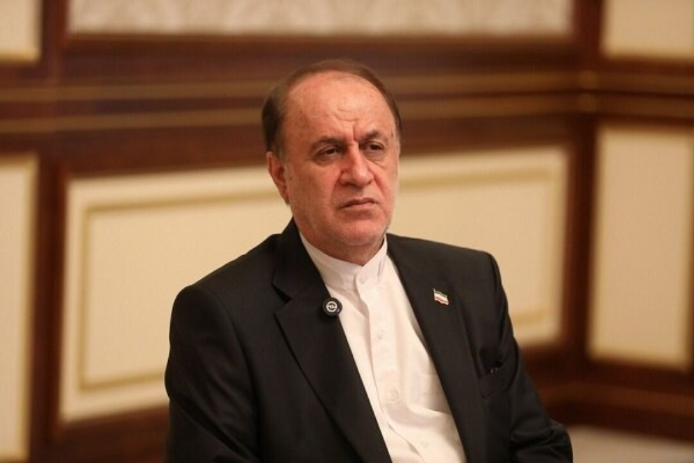 حاجي بابائي: الشعب الإيراني عازم على محاربة الاستكبار وأمريكا