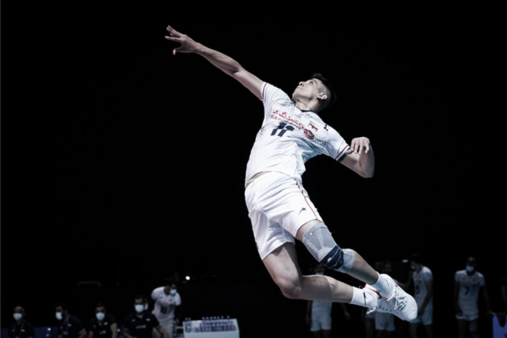 ستاره جوان والیبال ایران درگذشت /زمان تشییع پیکر صابر کاظمی مشخص شد